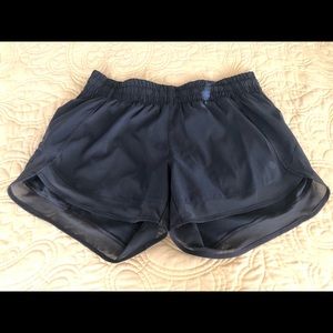 Athleta short